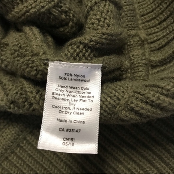 NWOT Talbots Green Buckle Cardigan Lambswool Blend Medium - Picture 6 of 7